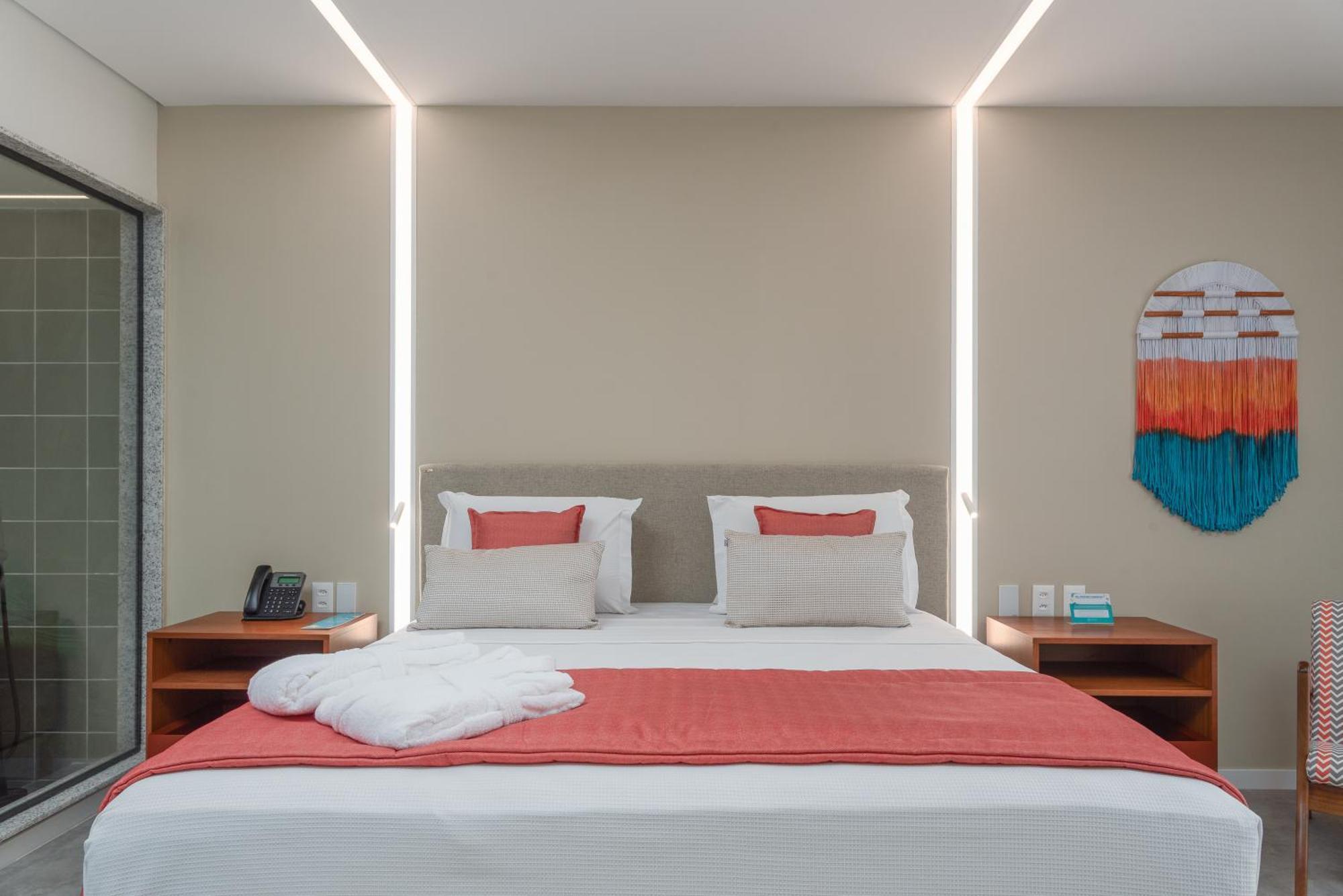 Lounge Resort 3*