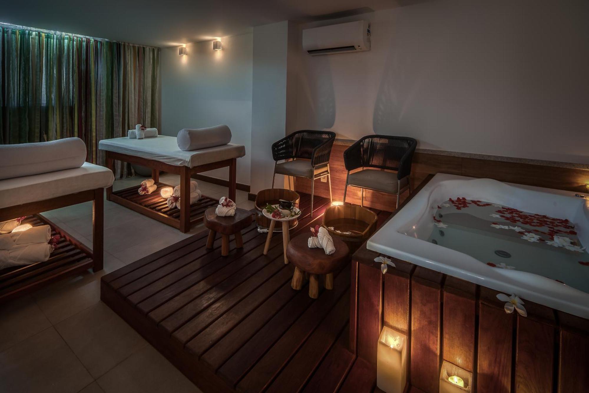 Lounge Resort